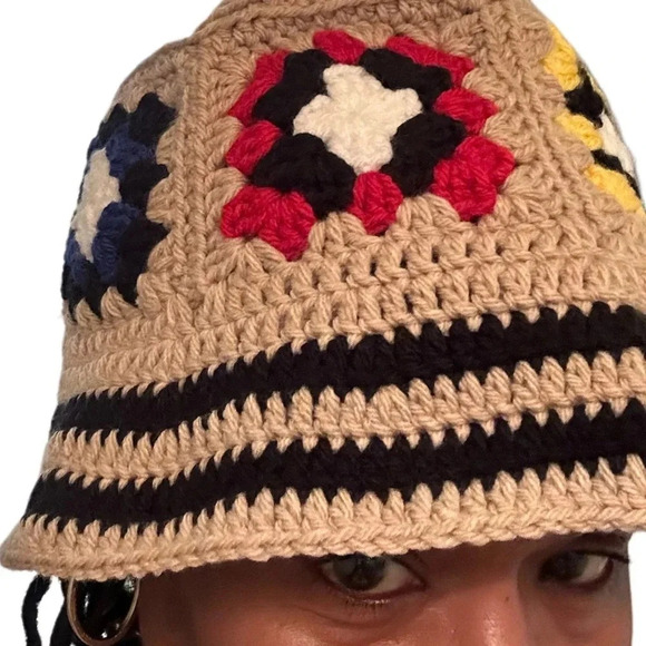 New Hand Crochet Unisex Granny Squares Bucket Hat - Picture 8 of 12